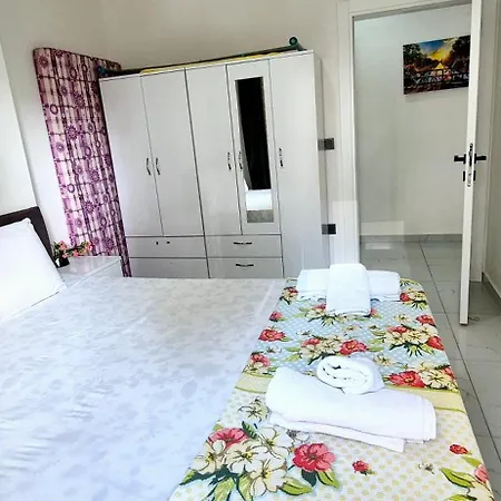 Life 6 Apartman